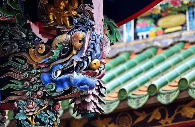 潮州嵌瓷，屋頂生花