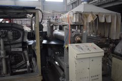 合成樹(shù)脂瓦共擠層兩邊覆不到邊是什么原因造成的？